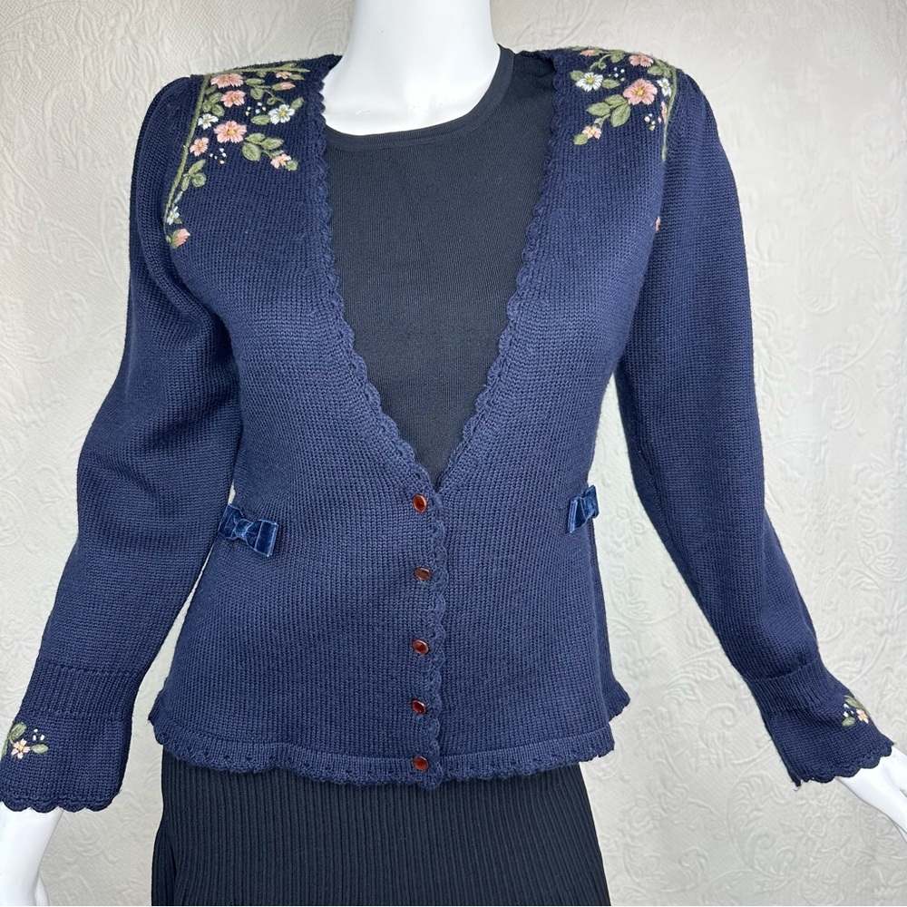 Herman Geist 80s VTG Hand Embroidered Puff Shoulder Wool Blend Cardigan